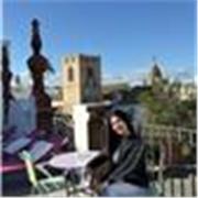 Me llamo Clara y soy estudiante universitaria, soy una persona responsable y comprometida y me gustaria comenzar lo antes posible