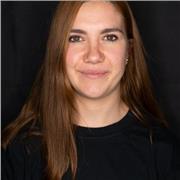 I'm Carmen. I do my master in Sport Medicine and Technology in Cologne. I train you professionally online in English and Spanish.