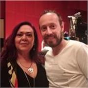 SE DAN CLASES DE TECNICA VOCAL 
TODOS LOS NIVELES /ESTILOS CLASICO Y MODERNO
DISTINTAS TECNICAS RESPIRACIÓN POSTURA VOCALIZACION AFINACION IMPOSTACION RESONADORES PASO DE VOZ SALUD VOCAL VEN Y CONOCE TU INSTRUMENTO LA VOZ