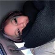 Profesora de ingles y mas materias a elegir, me considero bastante activa a la hora de explicar y clara.