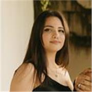 Maestra de ingles con experiencia dando clases a niñas y niños de primaria