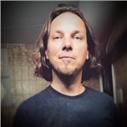 Profesor de inglés y ruso imparte clases particulares a niños de todas las edades