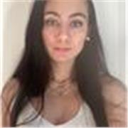 Estudiante de grado superior con el bachillerato biológico 