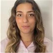 Profesora de química y matemáticas a nivel de instituto y universidad