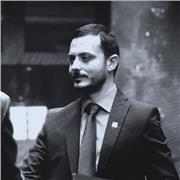 Je m'appelle Omar et je suis professeur de français langue étrangère (FLE) à Bordeaux.