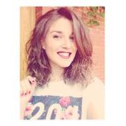 Profesora titulada en biología con más de 10 años de experiencia en la enseñanza no reglada , con alumnos de 4 a 18 años