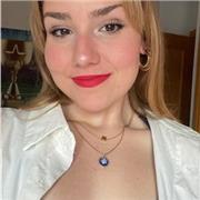 De apoyo escolar ya sea primaria, ESO o bachillerato, y también inglés (B2) y frances (B1)