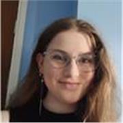 English tutor providing lessons for primary and secondary students