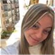 Tutor paziente ed empatica per supporto compiti Scuola Primaria