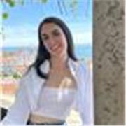 Disponibile per aiuto compiti italiano e inglese di livello medio-alto. Disponibile online e in provincia di Como