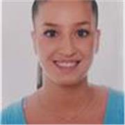 Profesora titulada en Educación Primaria, apta para dar Matemáticas básicas en los niveles de Primaria y ESO.