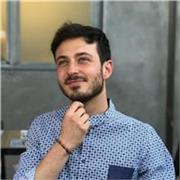 Native Italian tutor offering engaging online conversation lessons to English speakers, inspired by real-life experience in langua