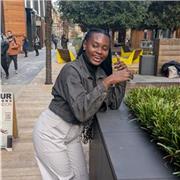 I have a BSc degree in Industrial Chemistry and I'm open to teaching👌🏽