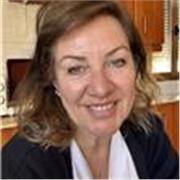 Médico de familia, eminentemente clínica. Me gusta la legislación sanitaria 
 