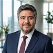 maestro de matemáticas para niños y adultos con experiencia en capacitación de adultos mayores