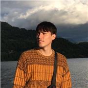 Profesor de matemáticas con experiencia en trato con jóvenes