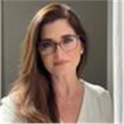 Maestra o profesora de Español y Derecho en Línea