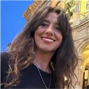 Profesora de Comunicación para públicos diversos con deseos de llegar al auditorio de forma innovadora y que trascienda en el tie
