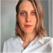 Professeure d’anglais et d’espagnol en ligne – diplômée, avec expérience auprès d’adultes et d’adolescents.