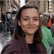 Offro lezioni di inglese per bambini (primaria/medie). Mi trovo a Latina. 
Il mio livello è C1. 