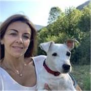 Doy clases particulares para refuerzo de Lengua,Comprensión Lectora y técnicas de estudio.Tengo mucha experiencia .