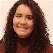 Auxiliar de Educación Infantil apasionada por la enseñanza que ofrece clases de español para niños hasta los 6 años, modalidad presencial para Madrid o virtual para el resto del país.
También se da refuerzo en otras áreas, consultar para más información!