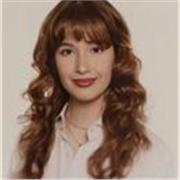 Profesora de inglés nativo y apoyo escolar con experiencia ofrece clases online personalizadas para niños y adolescentes.