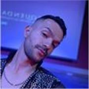 Profesor de baile Datos personales
Diego Alejandro Quevedo Velasco
 C.C 

Bailarín, profesor, coreógrafo y director profesional de ritmos latinos con 15 años de experiencia. Capacidad para coordinar y liderar actividades, habilidad de comunicación y d