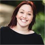Passionate and bubbly tutor with 2 degrees - one in English Literature and one in Professional Acting. 