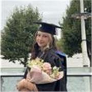 I give private and bespoke lessons tailored to individual needs and educational background. 