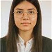 Profesora de inglés para niños/adolescentes de todas las edades. Puedo ayudar también a preparar para títulos como B1 y B2