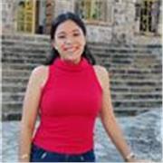 Maestra en español con experiencia al trabajar con niños de diferentes edades