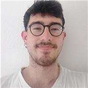 Soy un graduado en biotecnología, con máster en biología celular y molecular, ofrezco clases de cualquier asignatura de ciencias