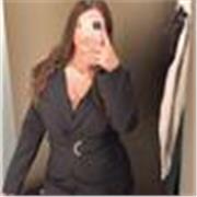 Me defino como maestra de primaria y tengo altos conocimientos para saber llevar a alumnos de bachillerato de humanidades.