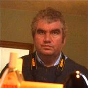 I have decades of experience in architecture and design, and would like to share this knowledge with aspiring students.