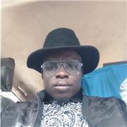 Enseignant chercheur des lettres modernes françaises et anglaises