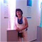 Profesora de Nivel Inicial imparte clases a niños en edad de 4 años a 8 años en lengua castellana y literatura