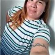 Profesora de manualidades imparte clases para niños de todas las edades