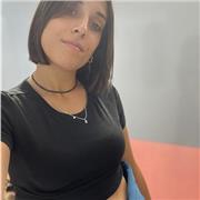 Sono Giulia, sono diplomata al Liceo Linguistico e offro ripetizioni di Inglese e Spagnolo