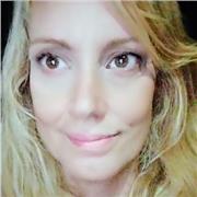 Profesora experiencia en clases de apoyo,refuerzo, de manualidades, educación infantil y primaria. Ayuda a niños con dificultades de aprendizaje