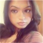 Friendly & Engaging English Tutor Helping Children Learn with Confidence