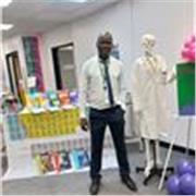 I have a good conceptual background of chemistry and physics and my lessons are alway student centred. I always make them to be as engaging as  possible. I have some experience in online tutoring gained back in South Africa where i have taught for more th