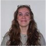 Profesora especializada en exámenes oficiales de Cambridge (nivel A2, B1, B2), podría ayudar con otras materias también