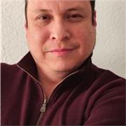 Profesor online de inglés, con experiencia en administración, mercadeo, logística y diseño