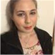 Docente di Italiano a Inglese degli Stati Uniti. Ho un certificato di lingua Italiana B2, e sono una Americana Naturalista