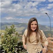 Ciao a tutti, mi chiamo Alessia e sono una pedagogista. Mi propongo come insegnante per aiuto compiti nelle materie pedagogiche