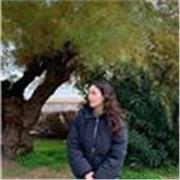Studentessa impartisce lezioni e ripetizioni di italiano a studenti stranieri (di ogni età) ed italiani fino alla prima superiore