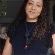 Sou professora na Educação Infantil, há 11 anos trabalhando com crianças