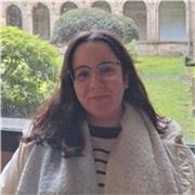 Profesora de refuerzo con amplia experiencia en A Coruña