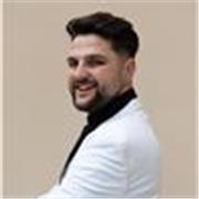 Klassischer Gesangsunterricht mit Hochschulabschluss in entspannter und freundlicher Atmosphäre